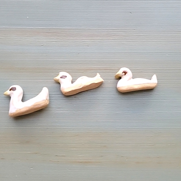 Glazed Three Pottery Ducks - Picture 4 of 4